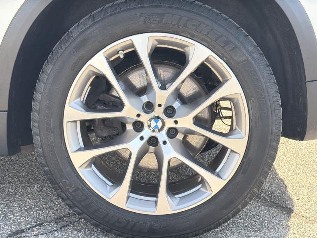 2022 BMW X5 - $33,780