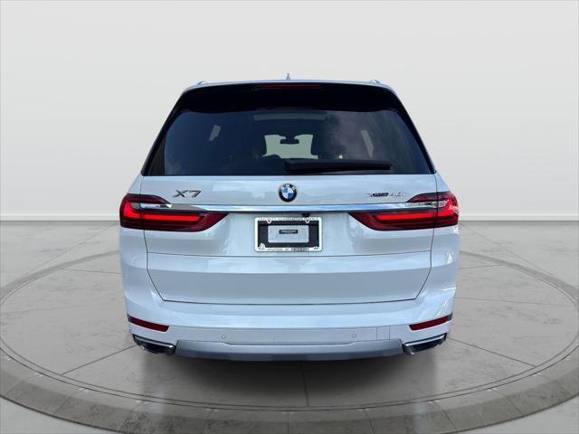 2022 BMW X7 - $36,900