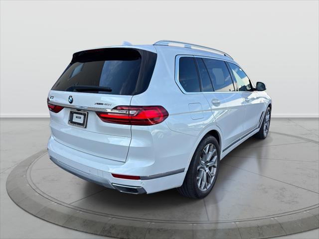 2022 BMW X7 - $36,900