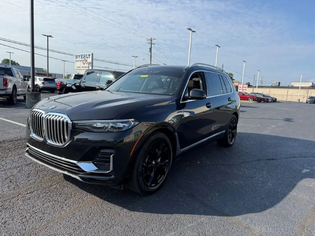 2020 BMW X7 - $29,496