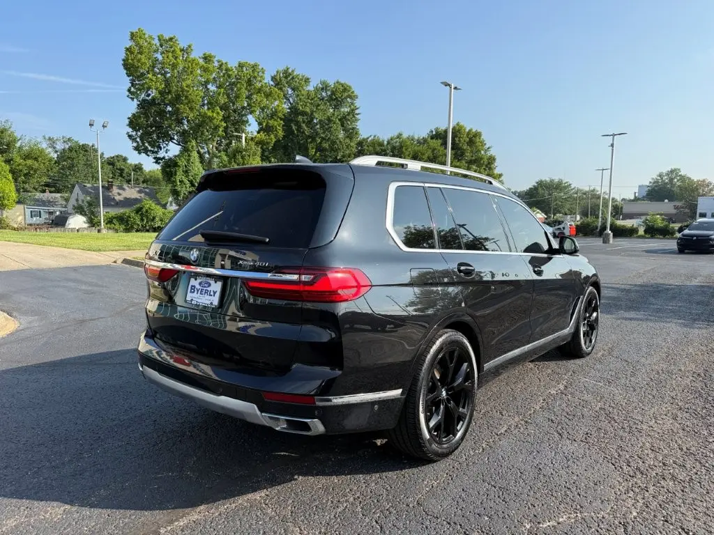 2020 BMW X7 - $29,496