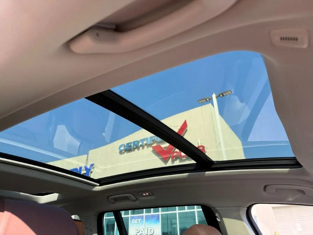 2020 BMW X7 - $29,496