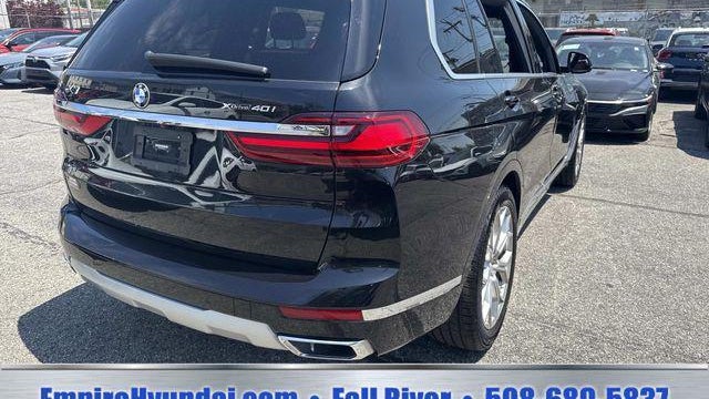 2022 BMW X7 xDrive40i