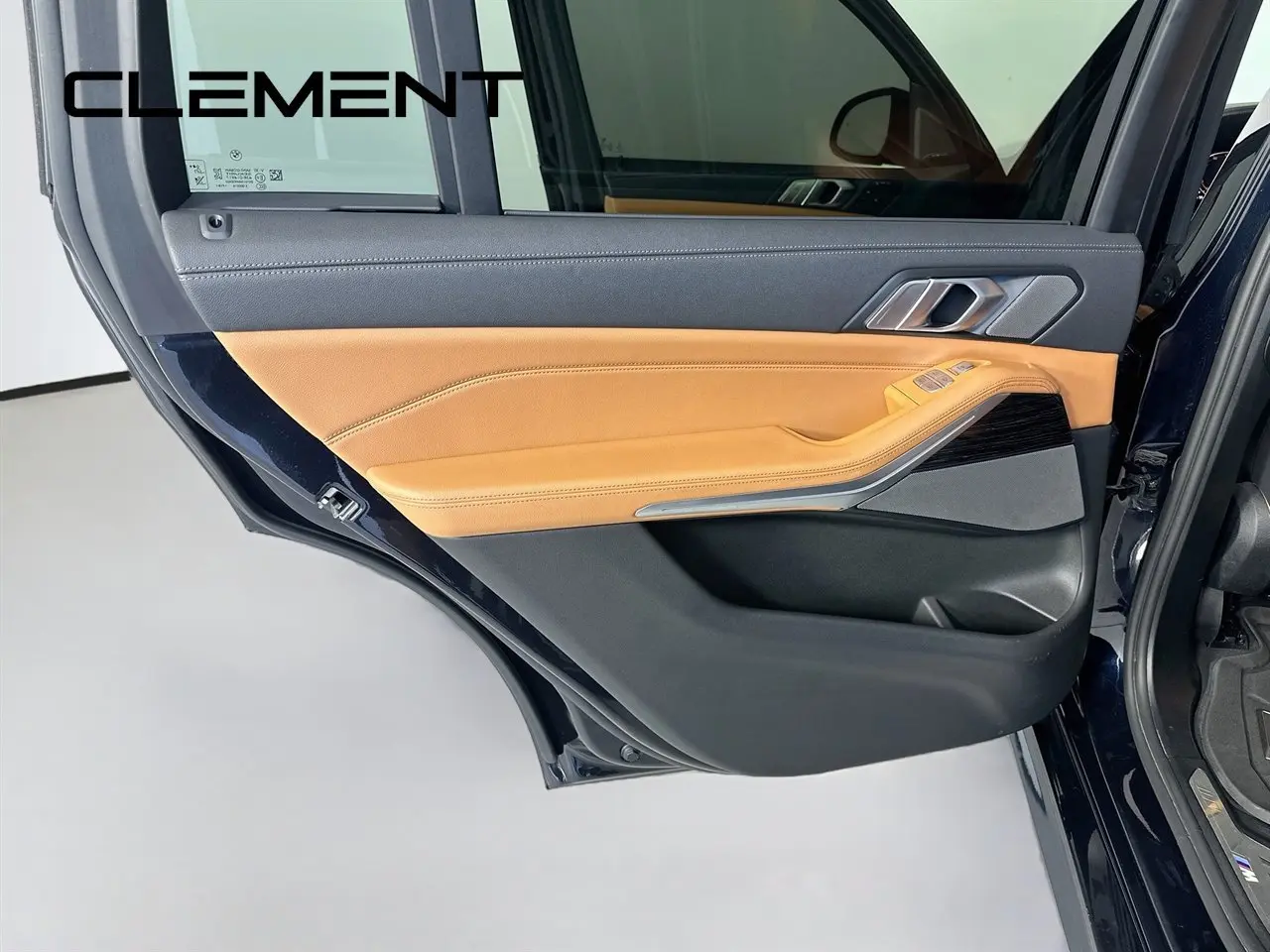 2020 BMW X7 - $27,966