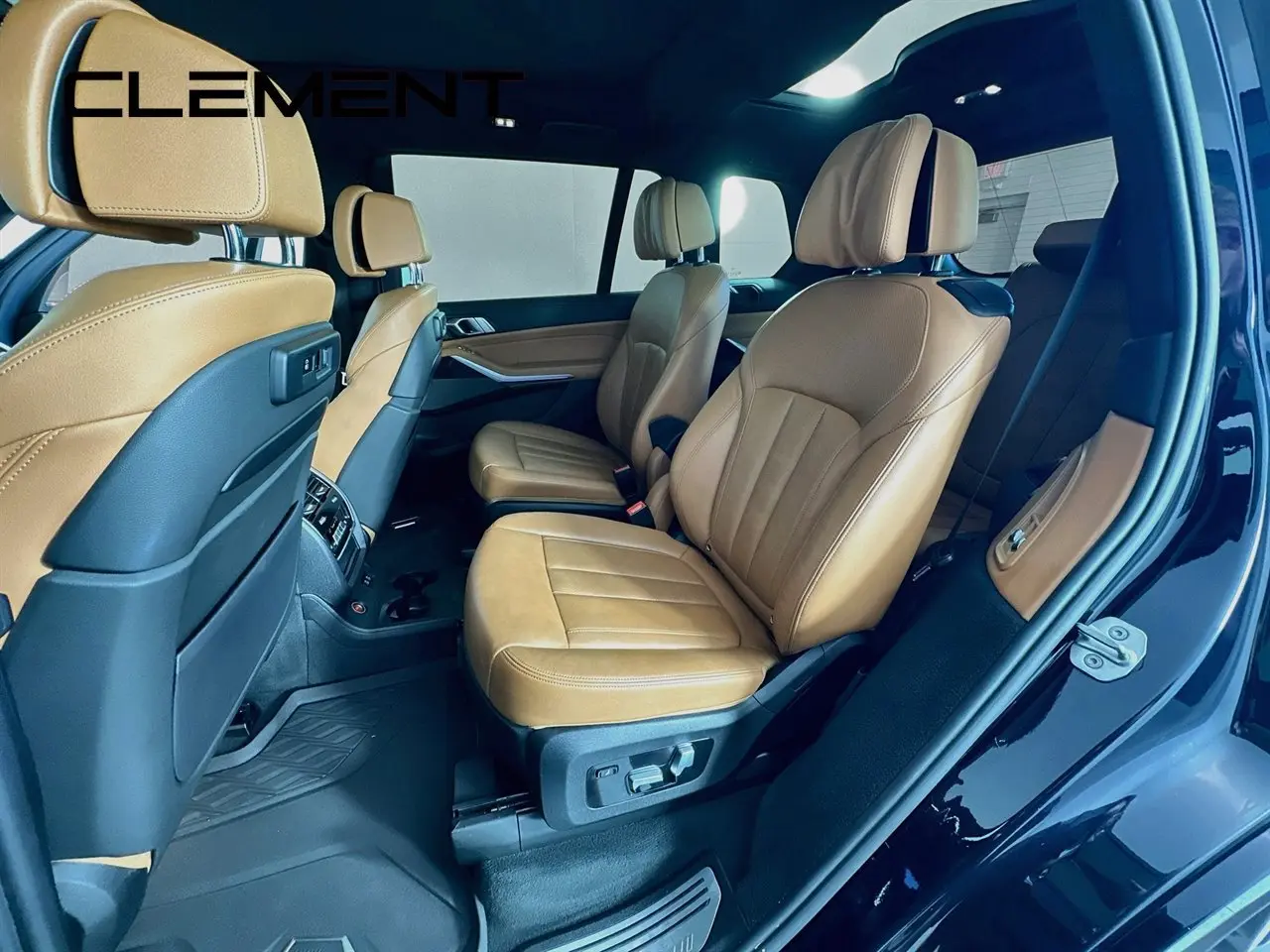 2020 BMW X7 - $27,966