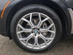 2022 X7 Thumbnail 8