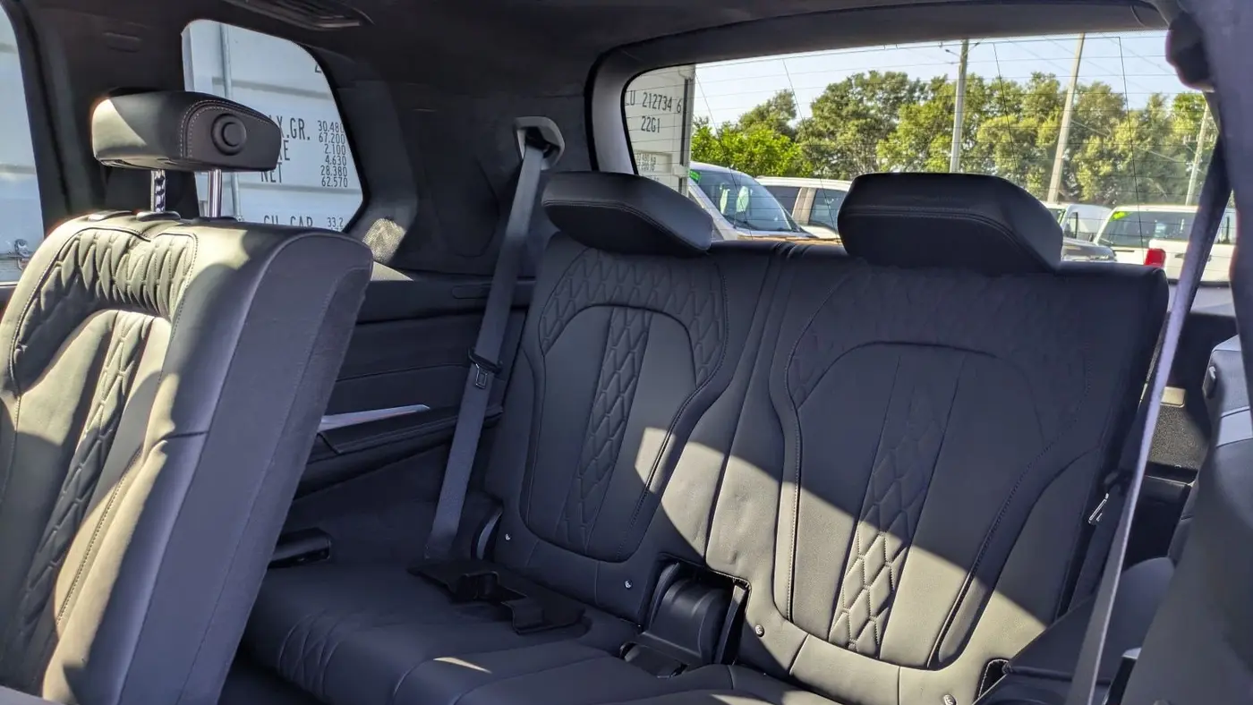 2022 BMW X7 xDrive40i