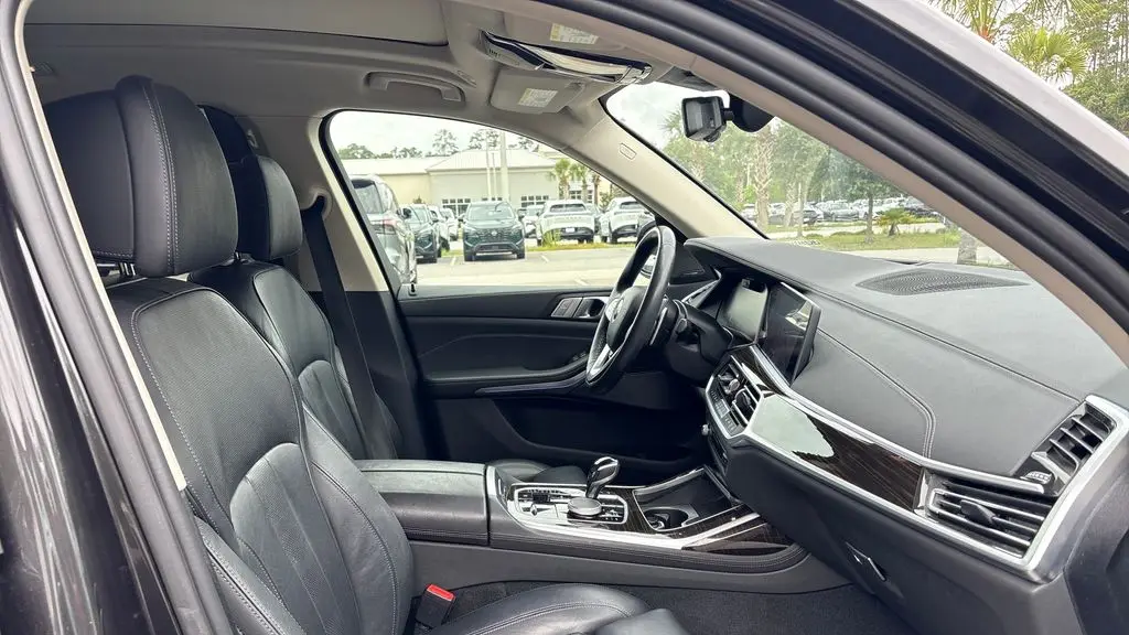 2020 BMW X7 xDrive40i