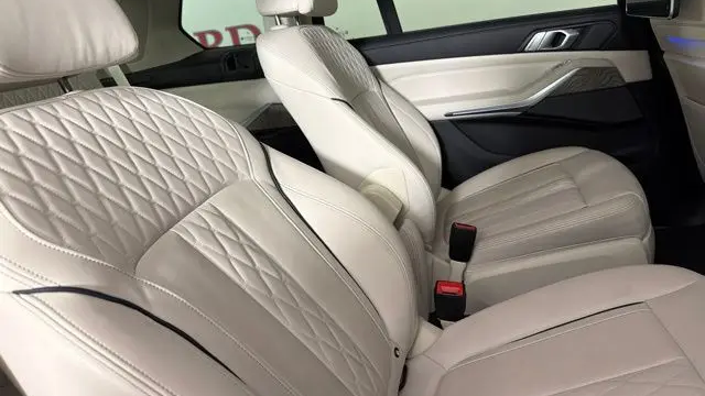 2019 BMW X7 xDrive40i