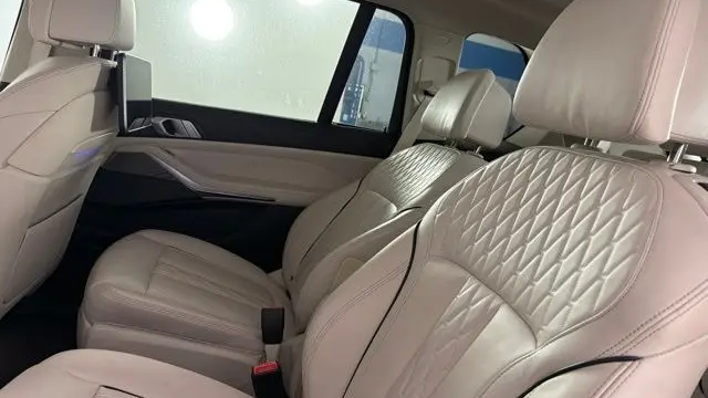 2019 BMW X7 xDrive40i