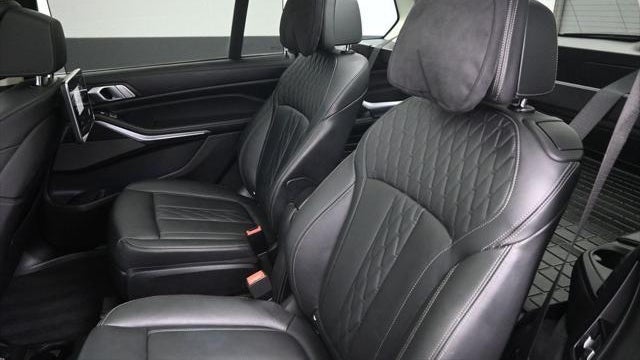 2019 BMW X7 xDrive50i