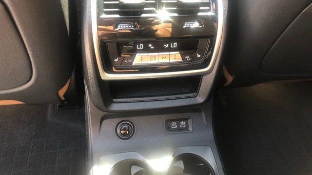 2021 BMW X7 M50i