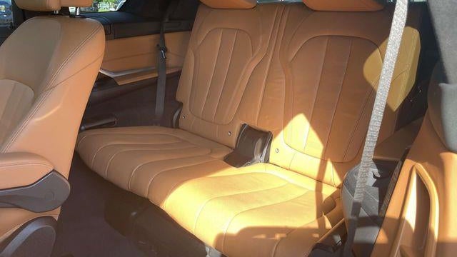2021 BMW X7 M50i