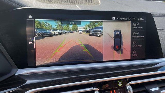 2021 BMW X7 M50i