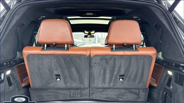 2022 BMW X7 M50i