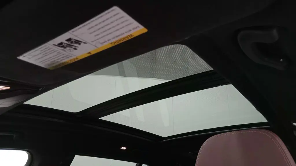2022 BMW X7 M50i