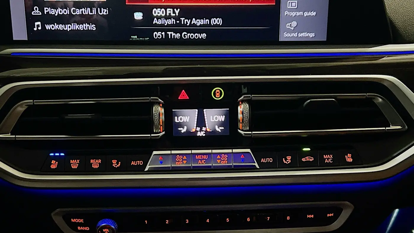 2020 BMW X7 M50i