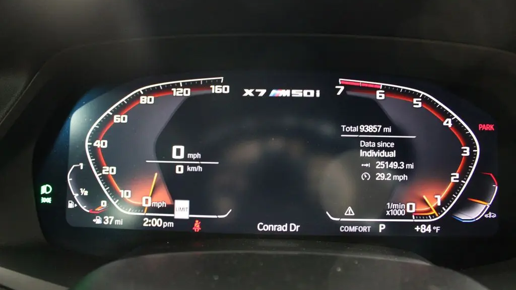 2021 BMW X7 M50i