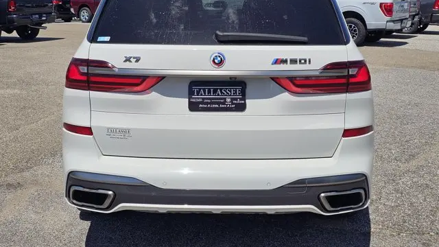 2020 BMW X7 M50i