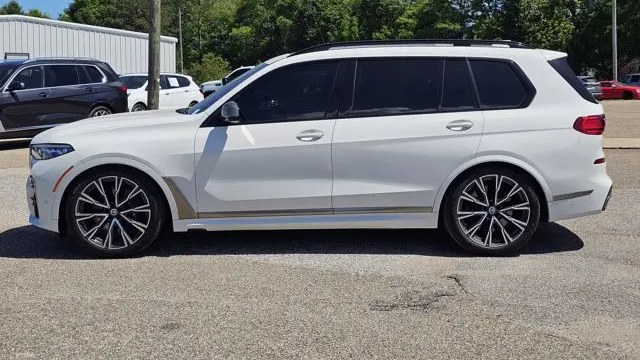 2020 BMW X7 M50i