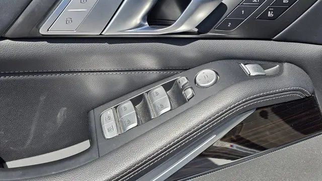 2020 BMW X7 M50i