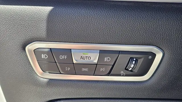 2020 BMW X7 M50i