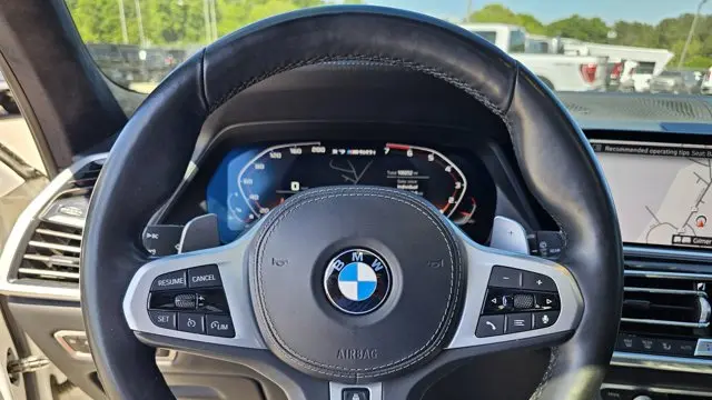 2020 BMW X7 M50i