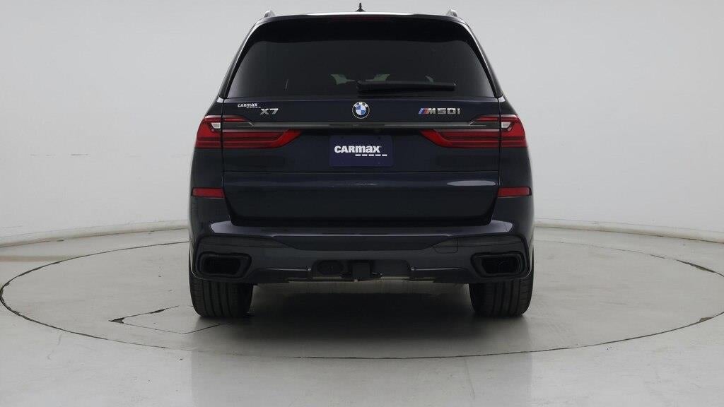 2021 BMW X7 M50i