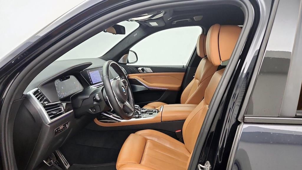 2021 BMW X7 M50i