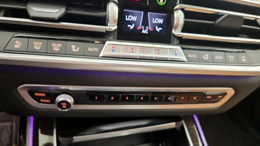 2021 BMW X7 M50i