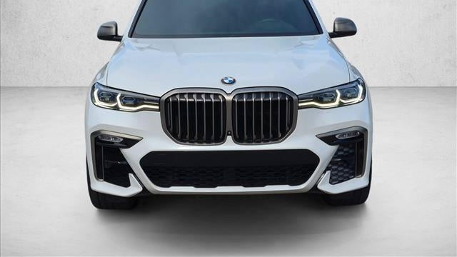 2021 BMW X7 M50i