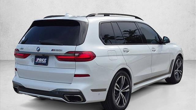 2021 BMW X7 M50i