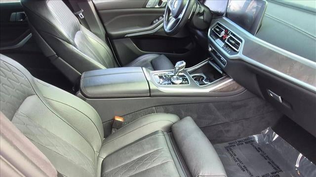 2021 BMW X7 M50i