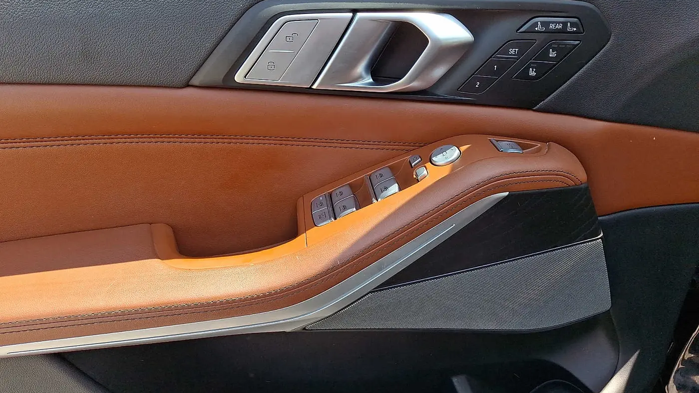 2022 BMW X7 M50i