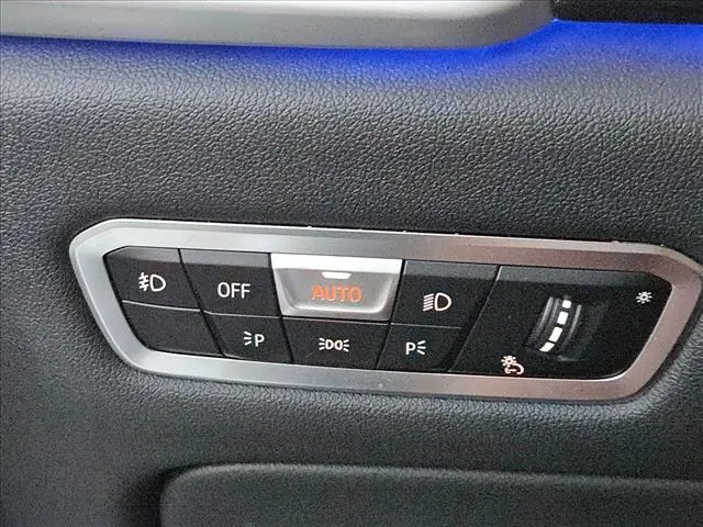 2021 BMW X6 - $38,985