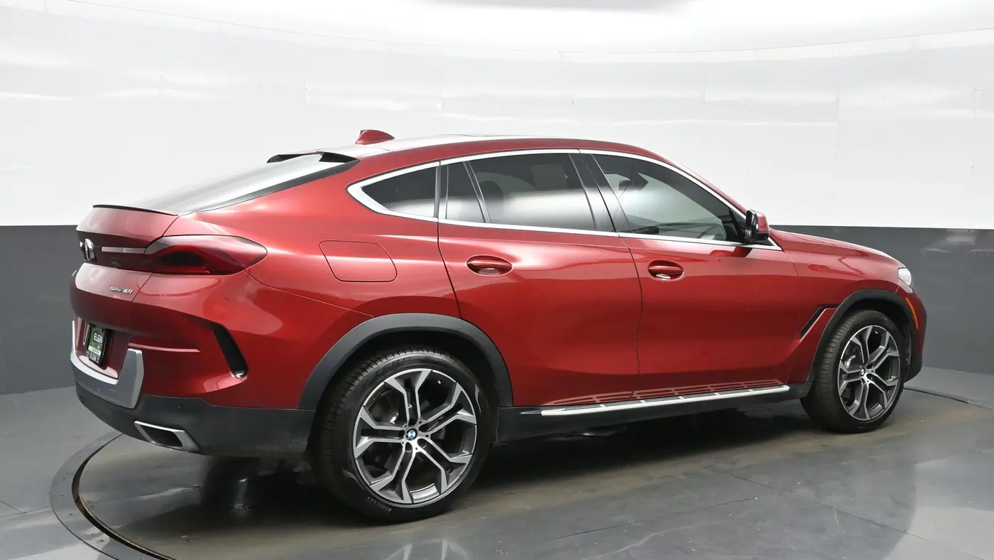 2021 BMW X6 sDrive40i