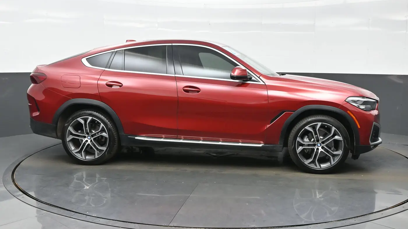 2021 BMW X6 sDrive40i