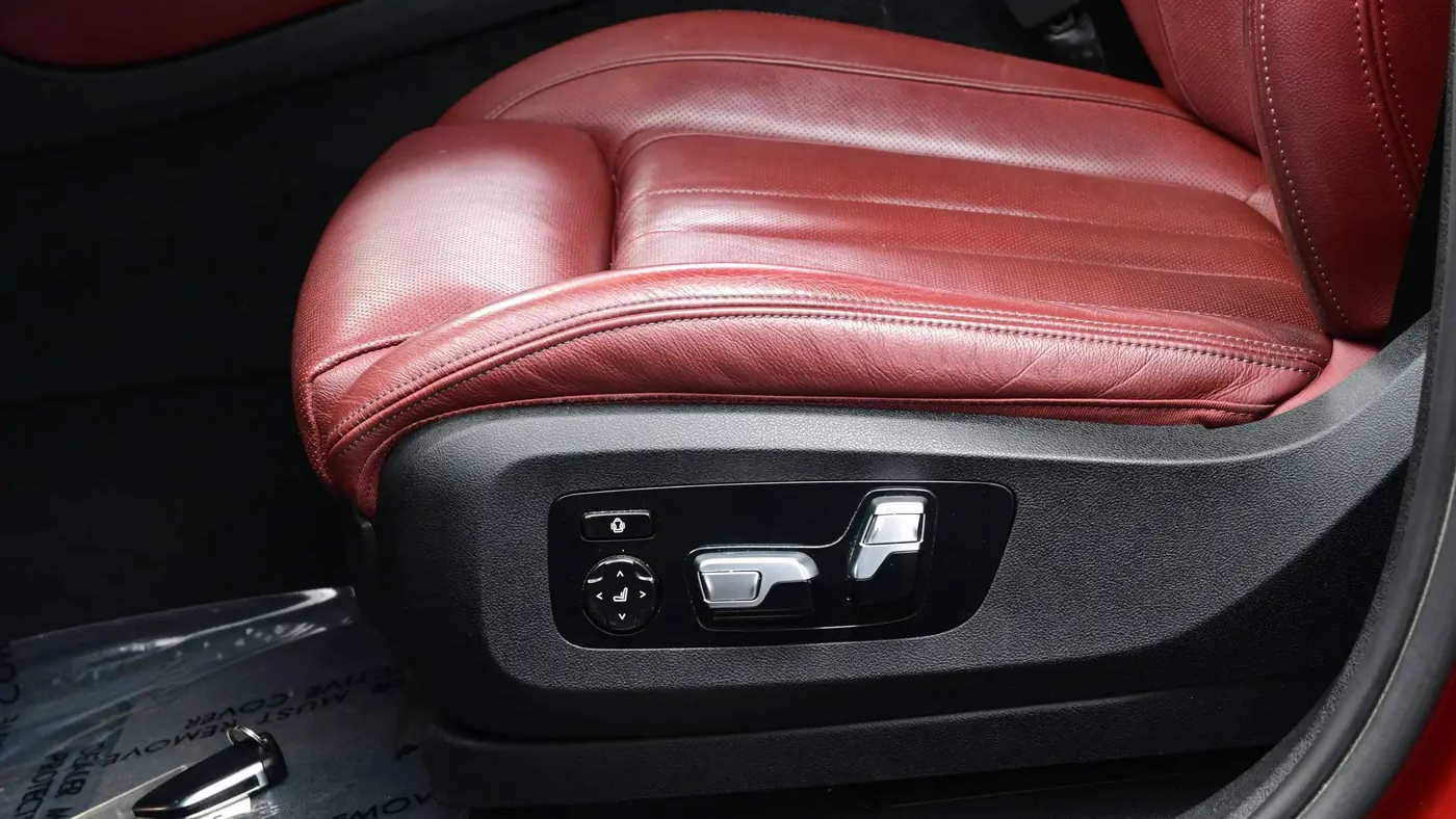 2021 BMW X6 sDrive40i