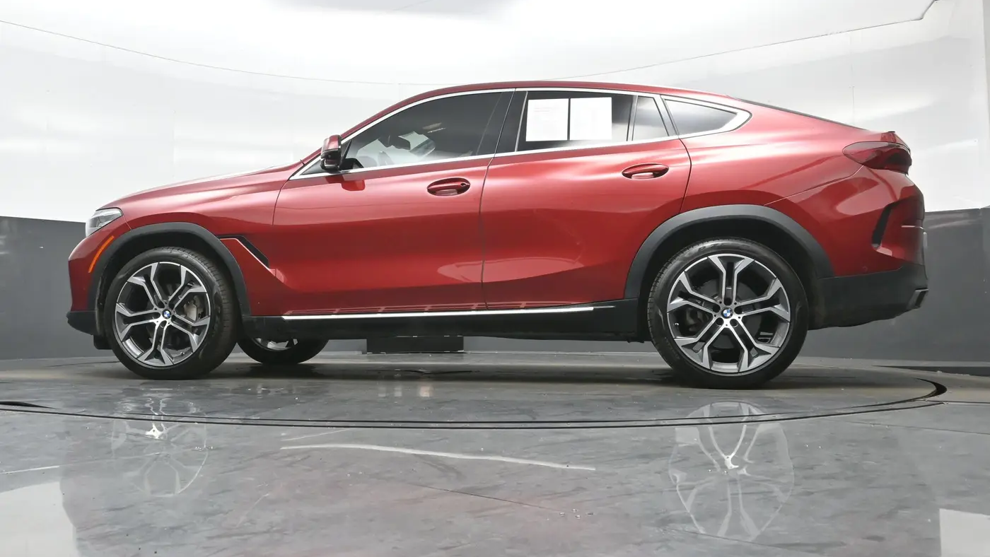2021 BMW X6 sDrive40i