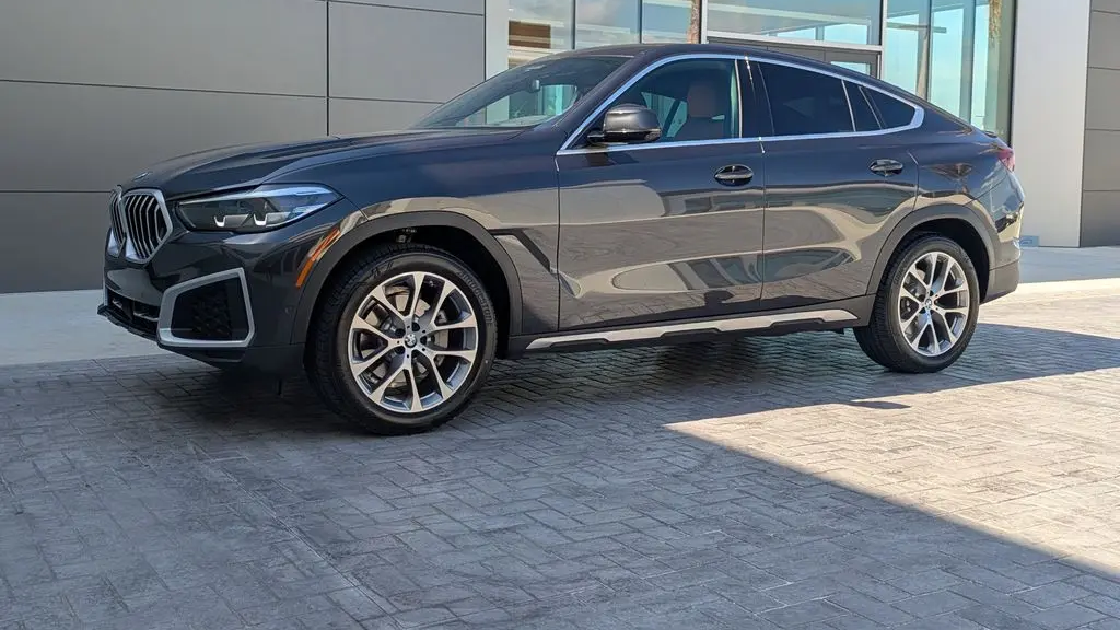 2023 BMW X6 xDrive40i