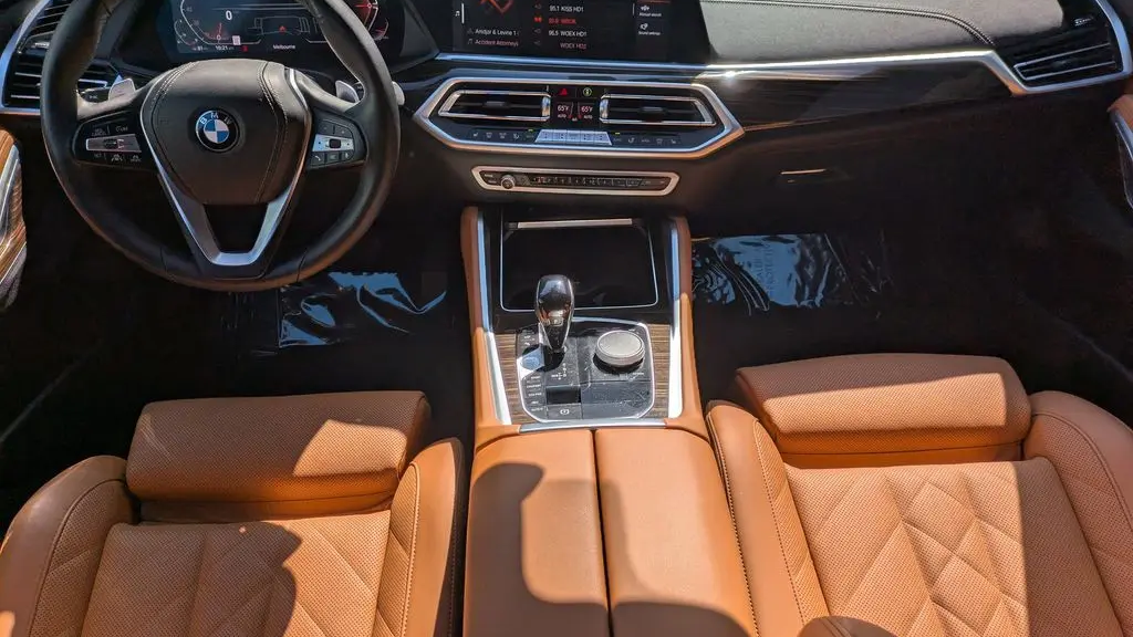 2023 BMW X6 xDrive40i