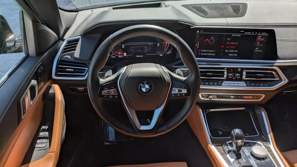 2023 BMW X6 xDrive40i