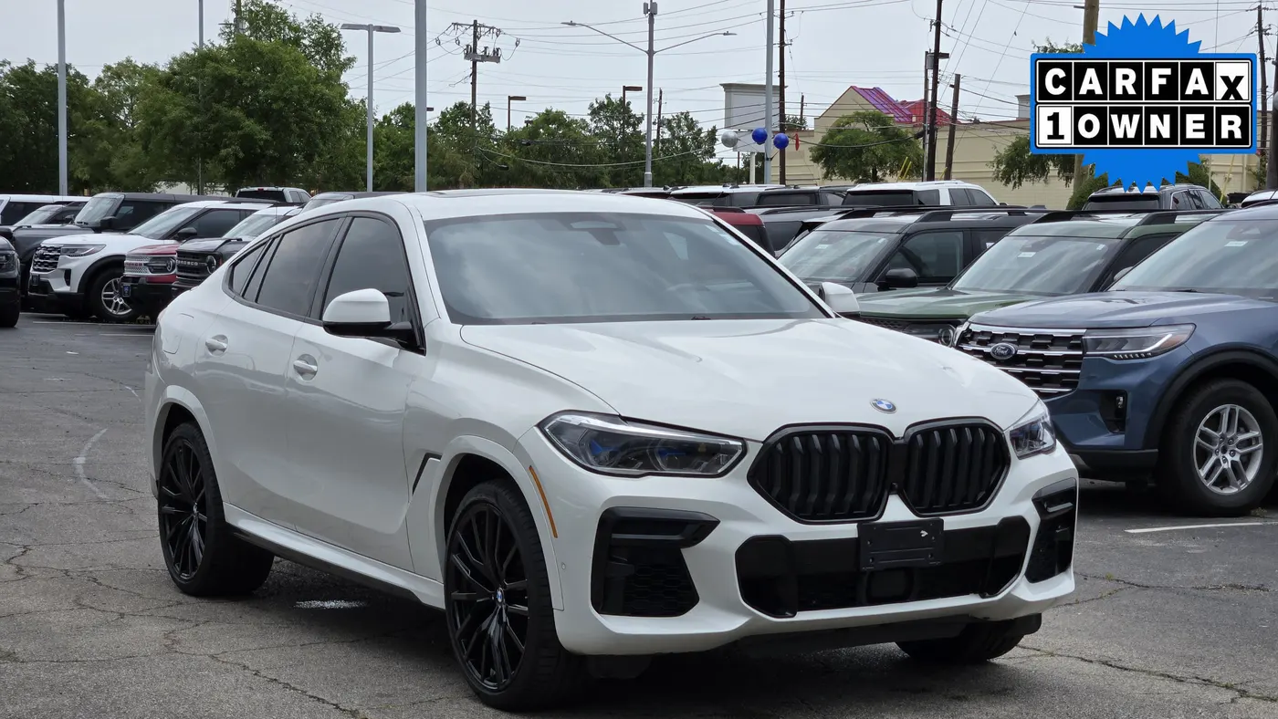 2022 BMW X6 xDrive40i