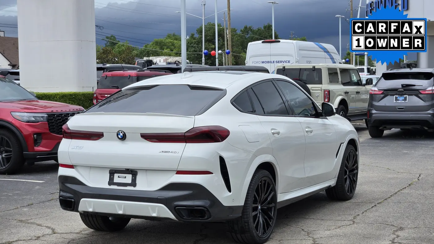 2022 BMW X6 xDrive40i
