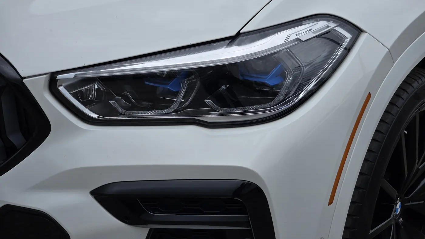2022 BMW X6 xDrive40i