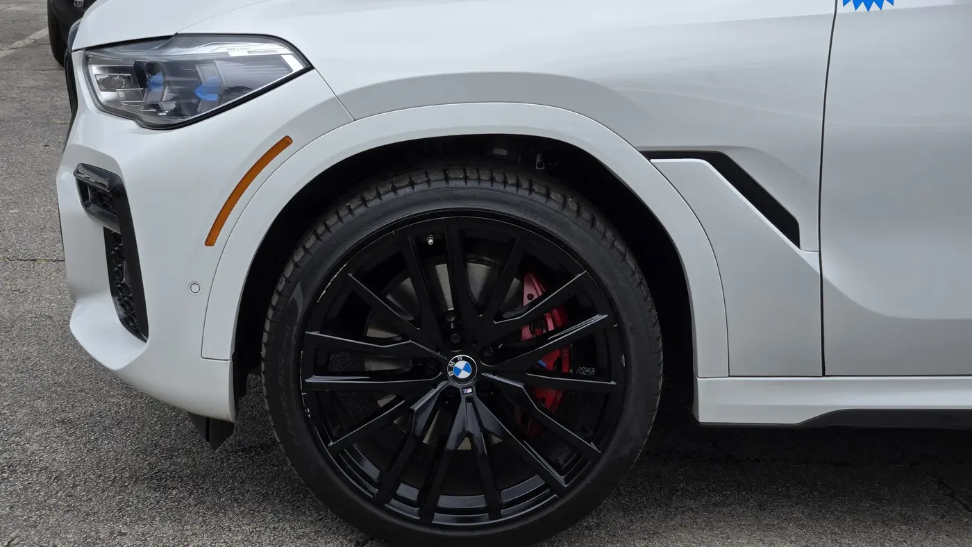 2022 BMW X6 xDrive40i