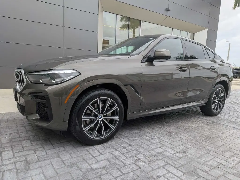 2022 BMW X6 - $49,776