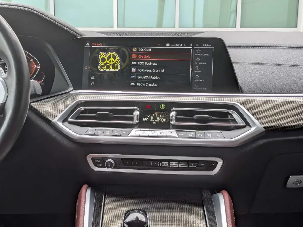 2022 BMW X6 - $49,776