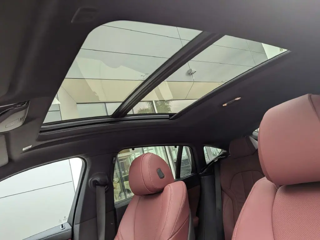 2022 BMW X6 - $49,776