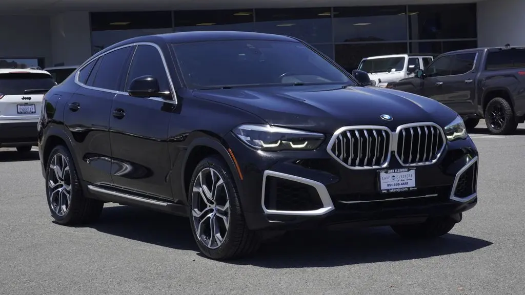 2022 BMW X6 xDrive40i